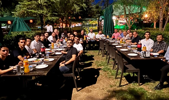 Pelitli Gençler Birliğispor yemekte buluştu