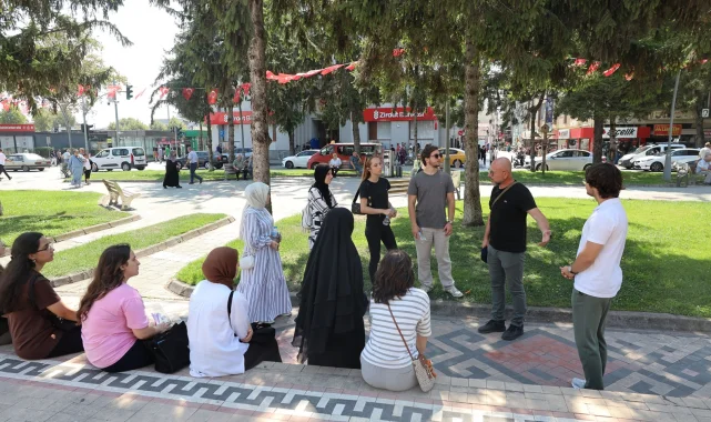 Sakarya Genç Atölye'de ilk ders zili