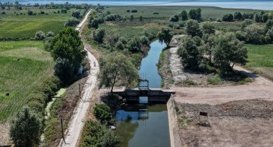 Sapanca Gölü'ne iletim sağlayan su koridoru temizlendi