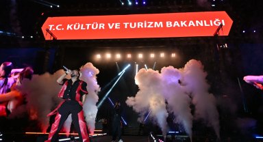 Sefo'nun şarkıları Erzurum'da yankılandı