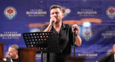 Trabzon'fa Ganita Akşamları'nda müzik şöleni devam ediyor
