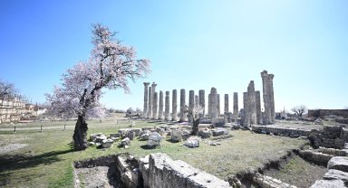 Uzuncaburç Arkeoköy Projesiyle yeniden hayat buluyor
