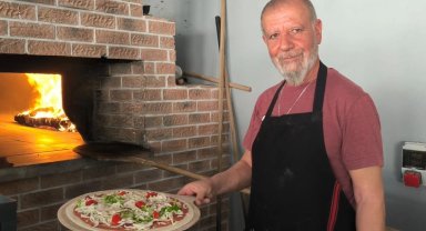 36 yıl sonra memlekete dönüş: Mardin'e 1 milyon euroluk dev pizza yatırımı