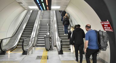 Ankara'da yürüyen merdivenlere sirenli önlem