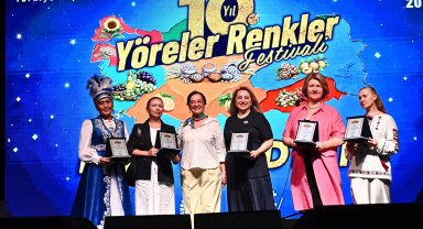 Antalya Muratpaşa'da farklı kültürler buluşmayı sürdürüyor