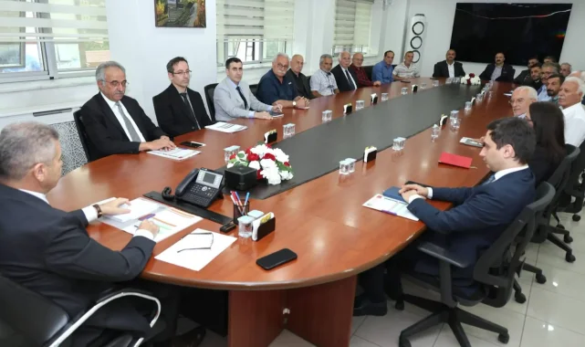 Artvin'de köylülerin parke taşı memnuniyeti