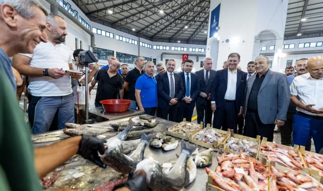 Başkan Tugay: Ekmeğini denizden çıkaranlara bereketli bir sezon diliyorum