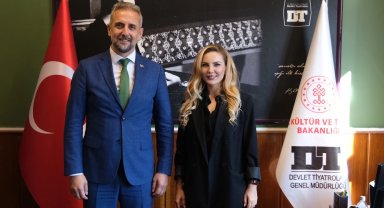 Bursa Devlet Tiyatrosu'nda Esendemir dönemi