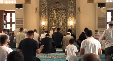 Bursa Yenişehir'de festivale Mevlid-i Şerif'li start