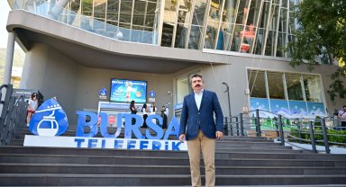 Bursa Yıldırım'da kadın ve çocuklara teleferik keyfi