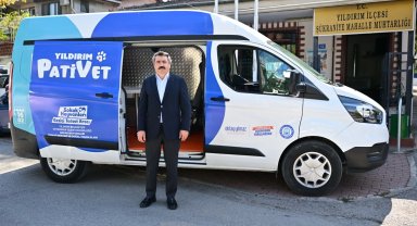 Bursa Yıldırım'da sahispsiz sokak hayvanlarına 'Pativet' şefkati