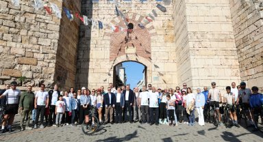 Bursa'da 'Arabasız bir gün, hareketli bir kent'