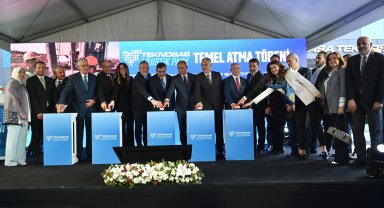 Bursa'yı dünyaya bağlayacak dev yatırım... TEKNOSAB Lojistik Parkı'nın temeli atıldı