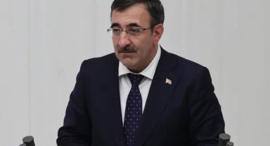 Cevdet Yılmaz: Enflasyonla mücadeleyi güçlü eşgüdümle sürdürüyoruz