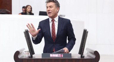 CHP'li Sarıbal'dan Berlin seçimleri mesajı