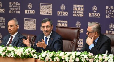 Cumhurbaşkanı Yardımcısı Cevdet Yılmaz BTSO'nun konuğu oldu