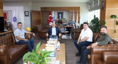 Edirne Gazeteciler Derneği'nden Rektör Mümin Şahin'e ziyaret