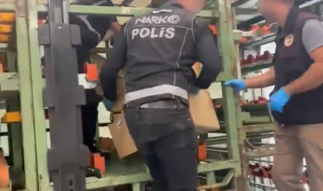 Edirne Hamzabeyli'de 121 kilo 900 gram skunk ele geçirildi