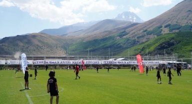 Erciyes Yüksek İrtifa Kamp Merkezi, Academy Erciyes Cup başladı