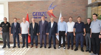 Gebze'de Başkan Büyükgöz'den Rektör Mantar'a 'hayırlı olsun' ziyareti