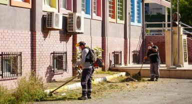 İstanbul Maltepe'de okullarda toplu temizlik