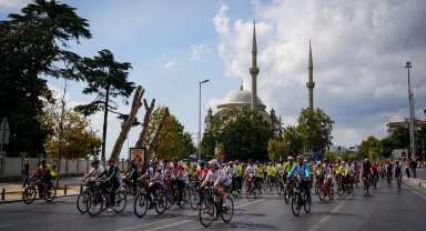 İstanbul'da Yeşilay ve L'Étape Türkiye'den halk sürüşü