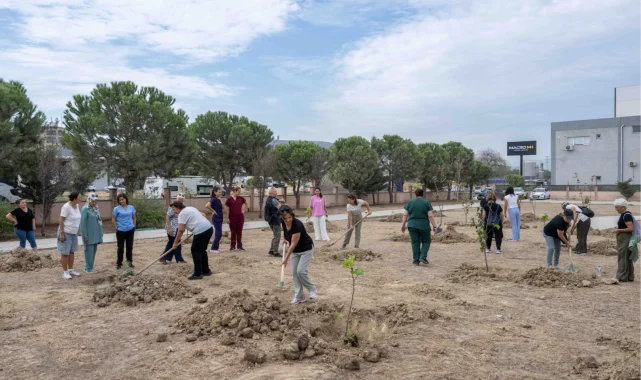 İzmir Bornova'da nesiller hareketlilikte buluştu