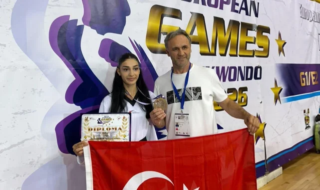 İzmirli tekvandoculardan Avrupa'da üç madalya