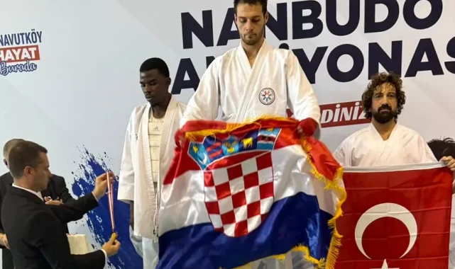 Karşıyakalı sporcu "Ahmet Can" dünya üçüncüsü oldu