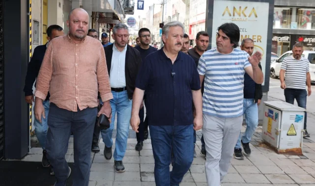 Kayseri Melikgazi'de yollar yenileniyor