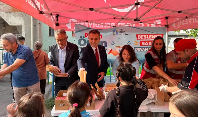 Kocaeli İzmit'te Beslenme Saati Projesi üç okulda devam etti