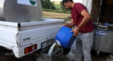 Kocaeli'de üreticiye süt soğutma tankı desteği