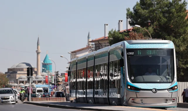 Konya'da ilk kez üniversitelere kayıt yaptıranlara 7 günlük ücretsiz ulaşım hakkı