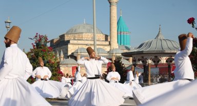 Konya'da mistik coşku