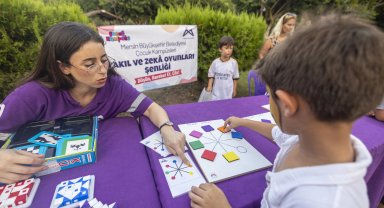 Mersin'de çocuklar akıl ve zeka oyunlarıyla buluştu