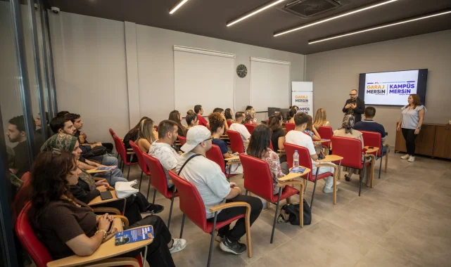 Mersin'de gençler eğitimden istihdama adım atıyor