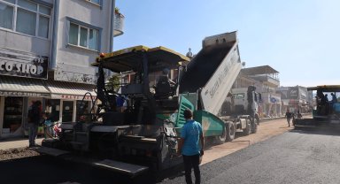 Sakarya Arifiye Atatürk Caddesi'nin üstyapısında son aşama