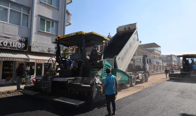 Sakarya Arifiye Atatürk Caddesi'nin üstyapısında son aşama