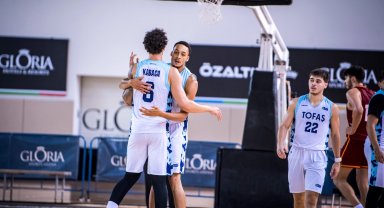 Tofaş Gloria Cup'ın ilk hazırlığına galibiyetle başladı