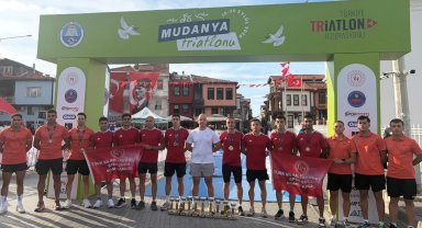 TSK Spor Gücü Triatlon Takımı sezonu şampiyon tamamladı