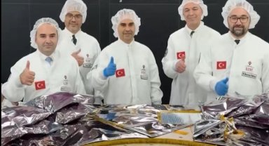 Uzay aracı çevresel testler için TUSAŞ'ta