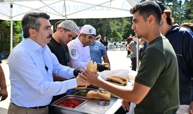 Yıldırım'da uyumayan kütüphaneden üniversiteye