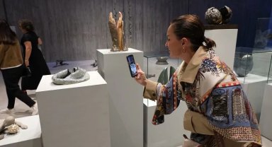 10'uncu Çanakkale Bienali, "Metcezir" temasıyla açıldı