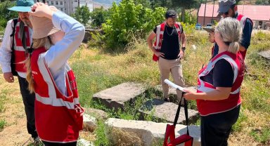 7 bin mezar taşı ve kitabe belgelendi... Taşlara kazınmış hafıza kayıt altında