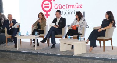 9. Gücümüz Eşitliğimiz Zirvesi Bursa'da gerçekleştirildi