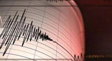 Adana ve Osmaniye peş peşe sallandı! 5,2 büyüklüğünde deprem