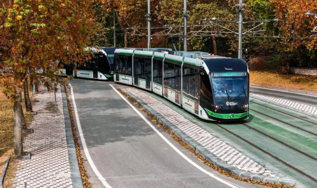 Akçaray'dan yeni rekor... Bir günde 85 bin 546 yolcu