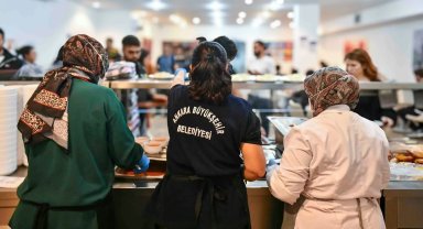 Ankara Büyükşehir'den öğrencilere Gençlik Sofraları