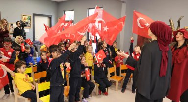 Ankara Keçiören'de cumhuriyet coşkusu çocukların hayalleriyle buluştu