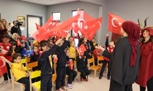Ankara Keçiören'de cumhuriyet coşkusu çocukların hayalleriyle buluştu